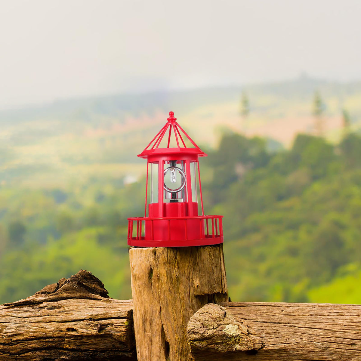 Rotating Metal Solar Lighthouse R32639