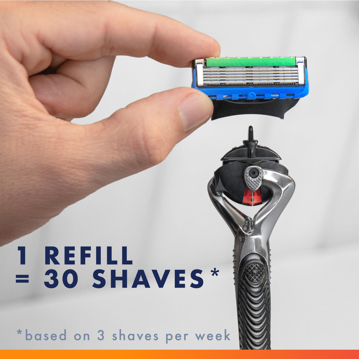 Razor with 12 Blade Refills I184